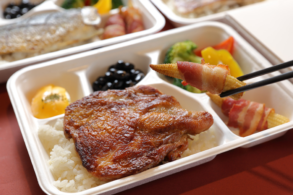 Rococo Tea House │ Takeout Boxes for Healthy and Delicious Enjoyment