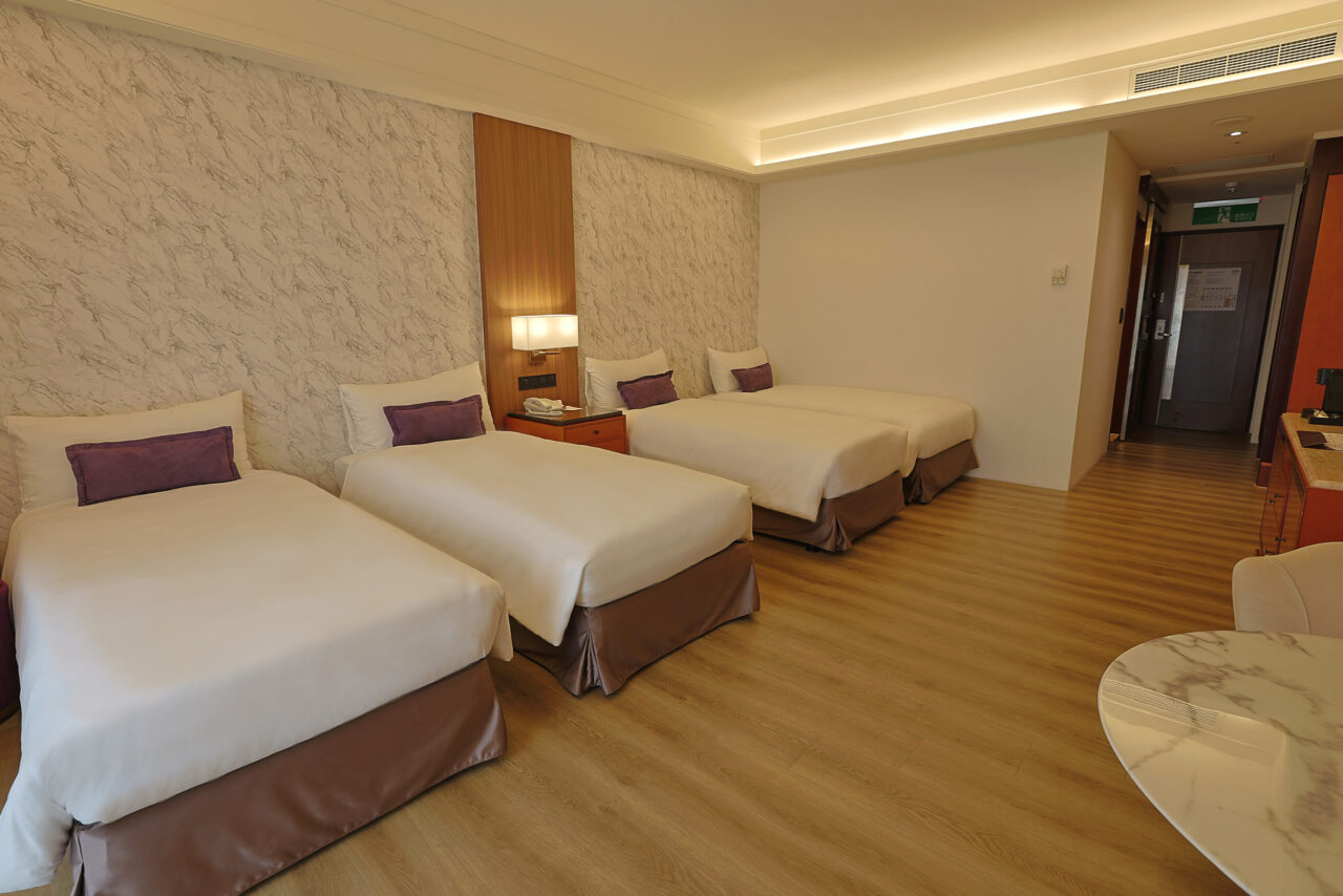 經典客房四小床