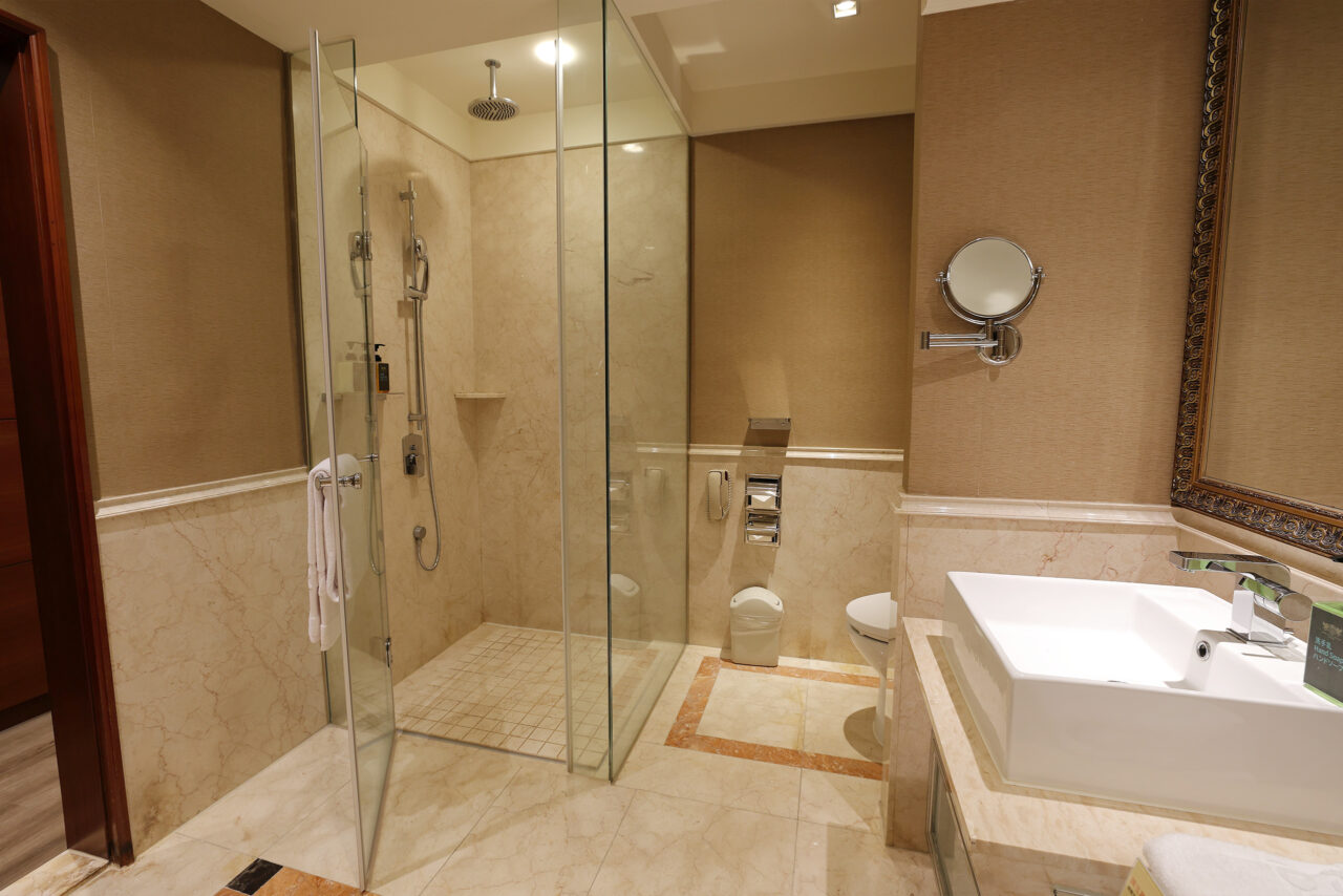 宮廷大套房浴室